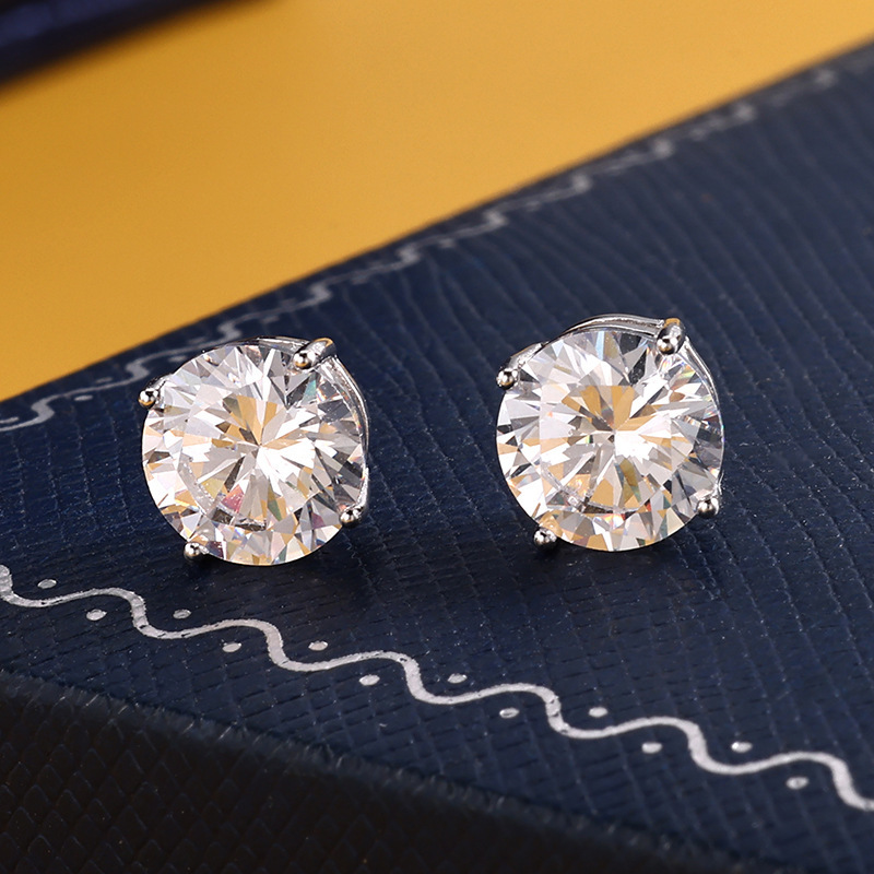 Women's 0.5/1/2/3 Carat 925 Silver Versatile Synthetic Zirconia Earrings